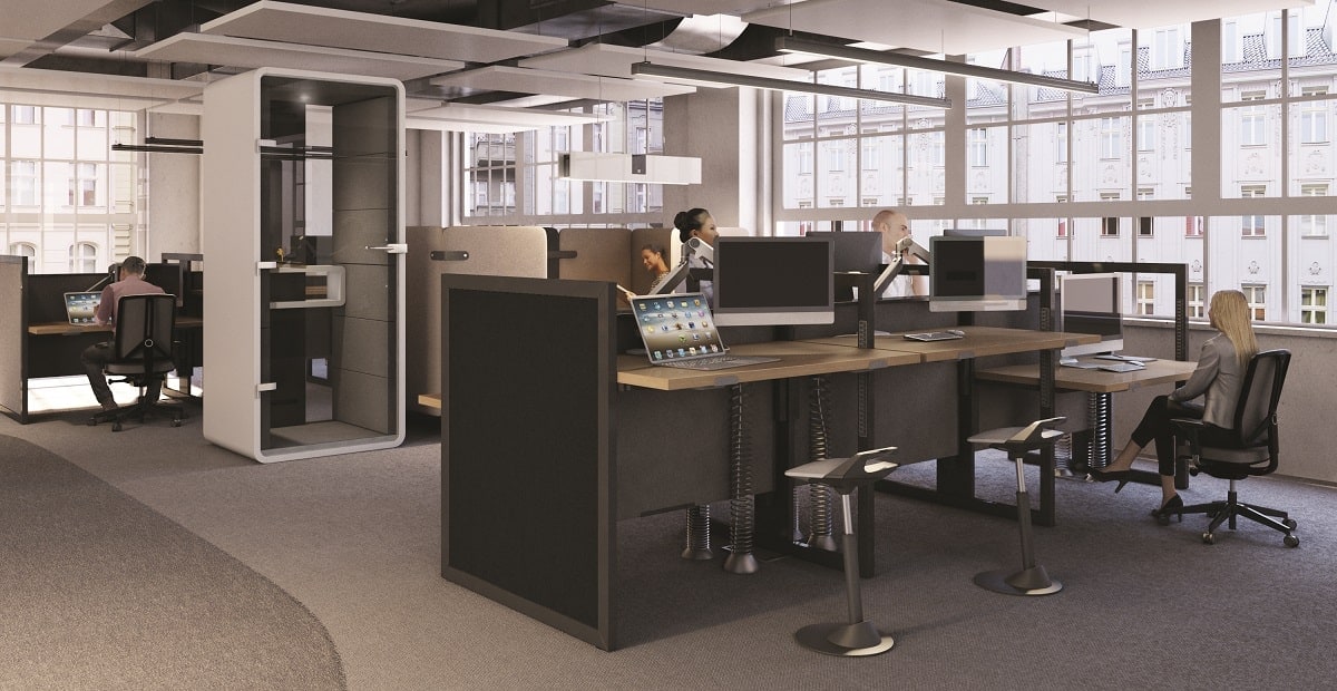 STAND UP R, the best sit stand bench desk for hybrid offices