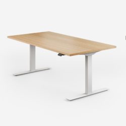 Ein einzelner Schreibtisch