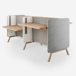 Ein Doppelschreibtisch