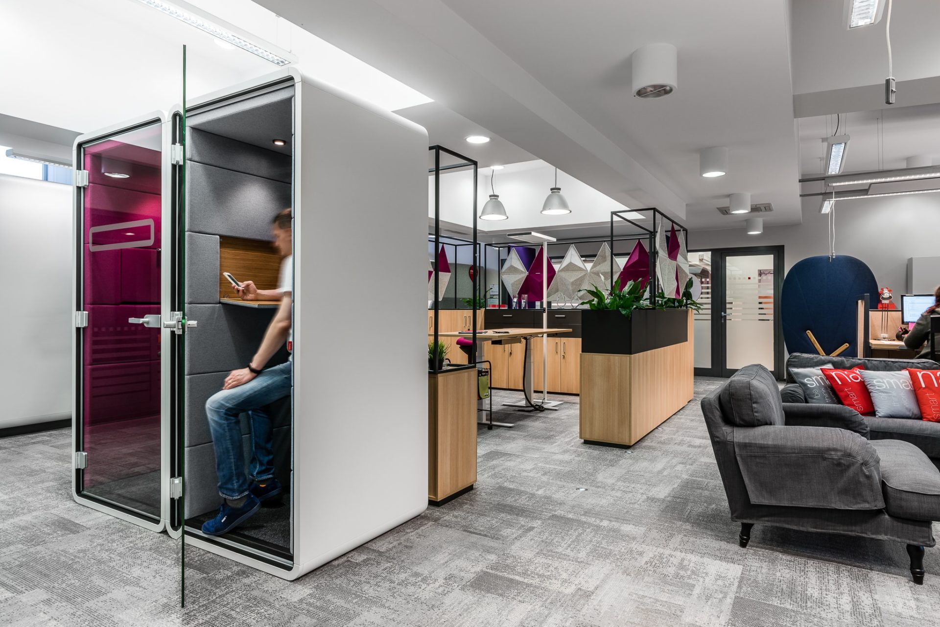 Tło - następna realizacja: Mikomax Smart Office