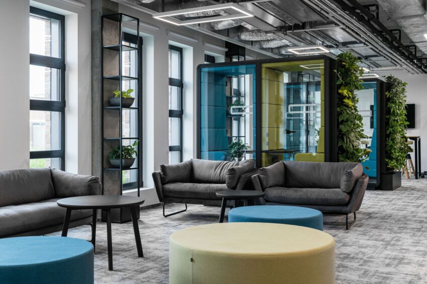 Raiffeisen Bank International – MIT GROUP DELIVERY CENTER